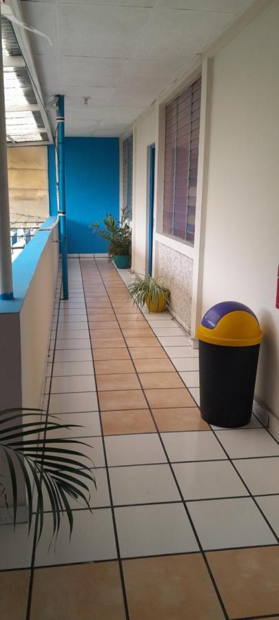 Hotel Happy House San Salvador Zewnętrze zdjęcie