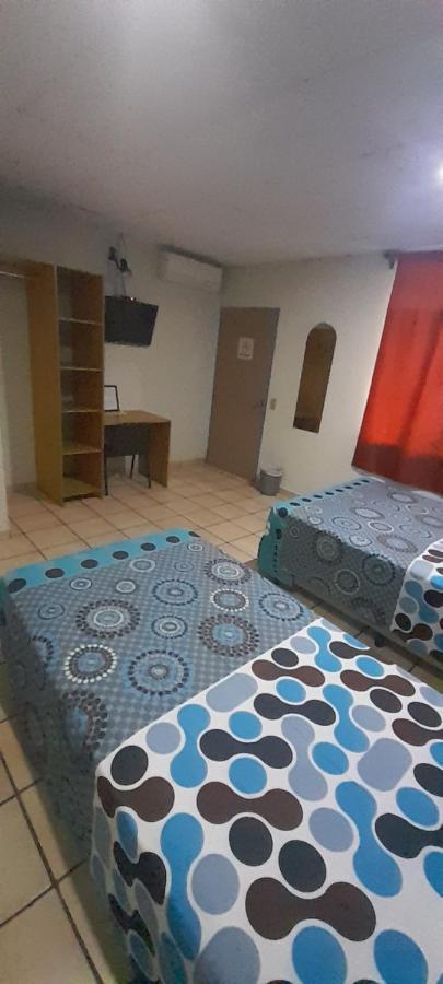 Hotel Happy House San Salvador Zewnętrze zdjęcie